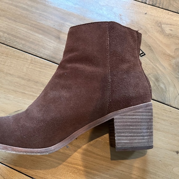 Madewell Brown Suede Boots - Picture 3 of 5